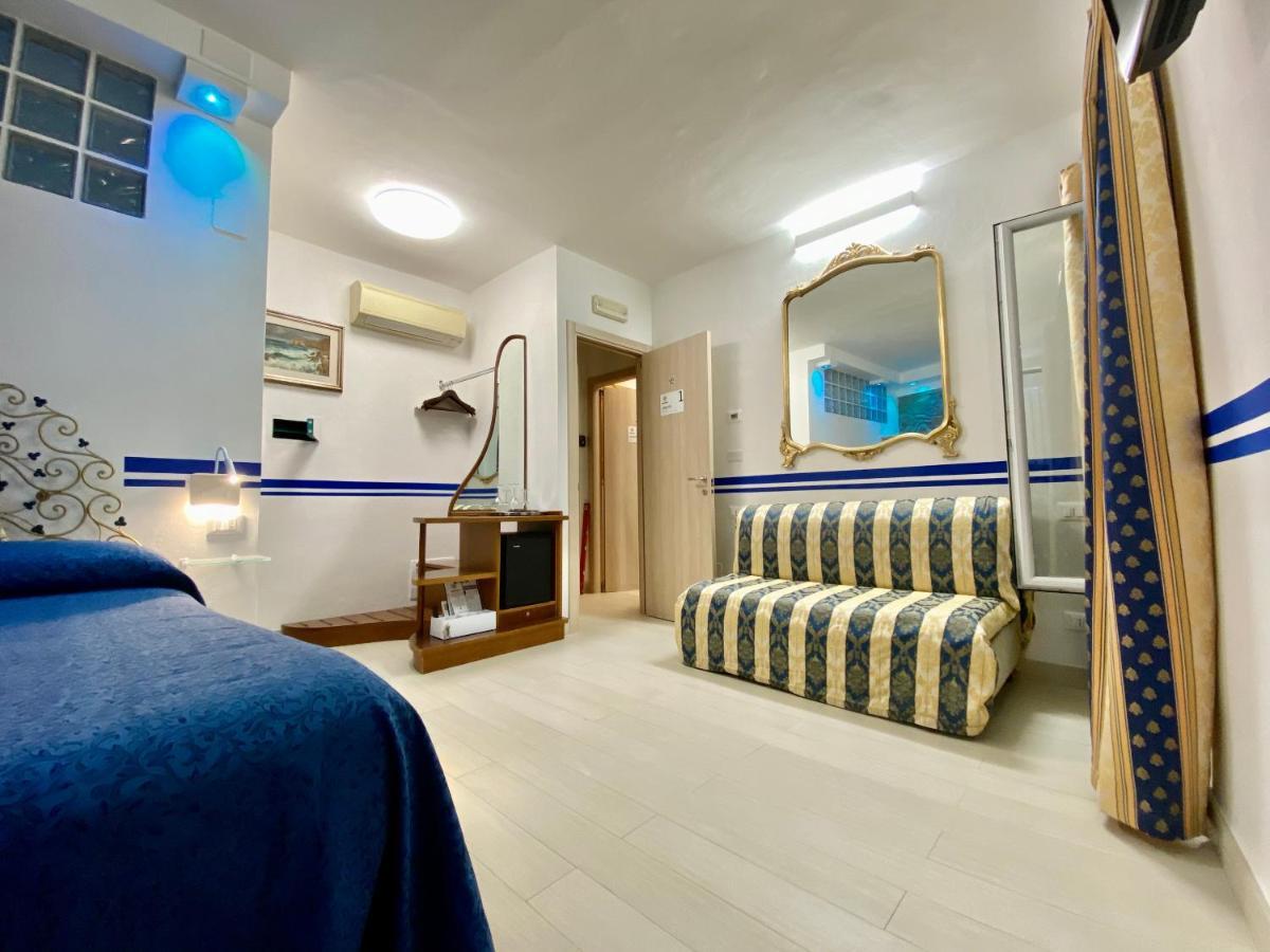 Giovanni Rooms Manarola Exterior photo