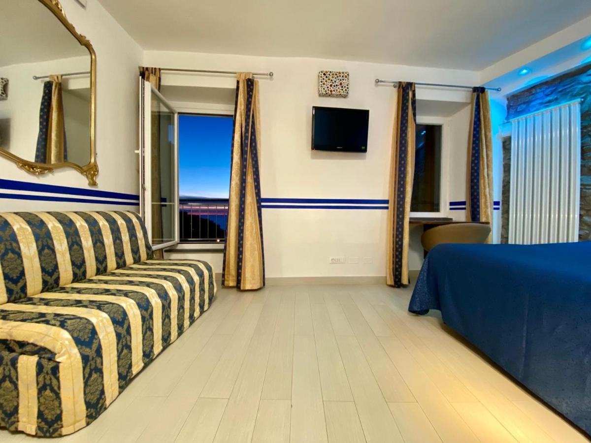 Giovanni Rooms Manarola Exterior photo