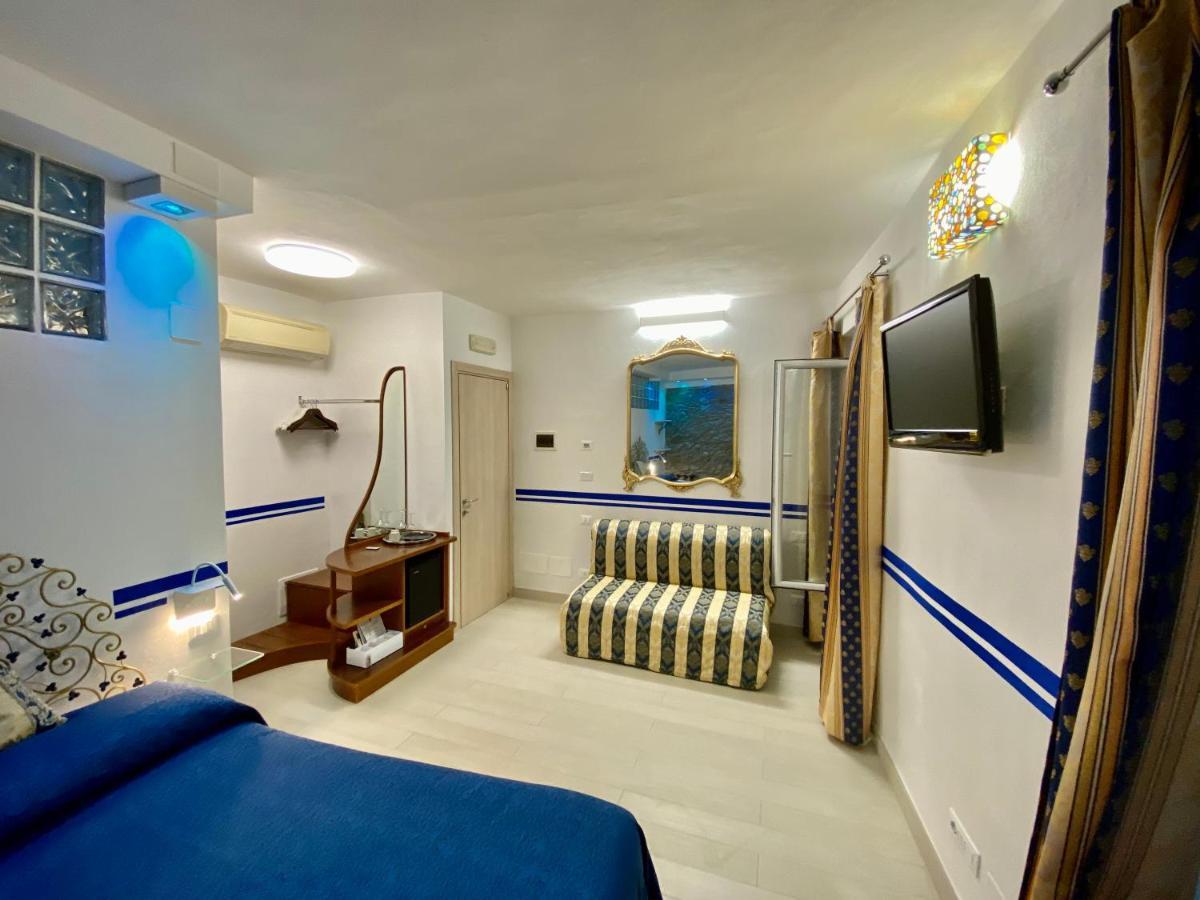 Giovanni Rooms Manarola Exterior photo