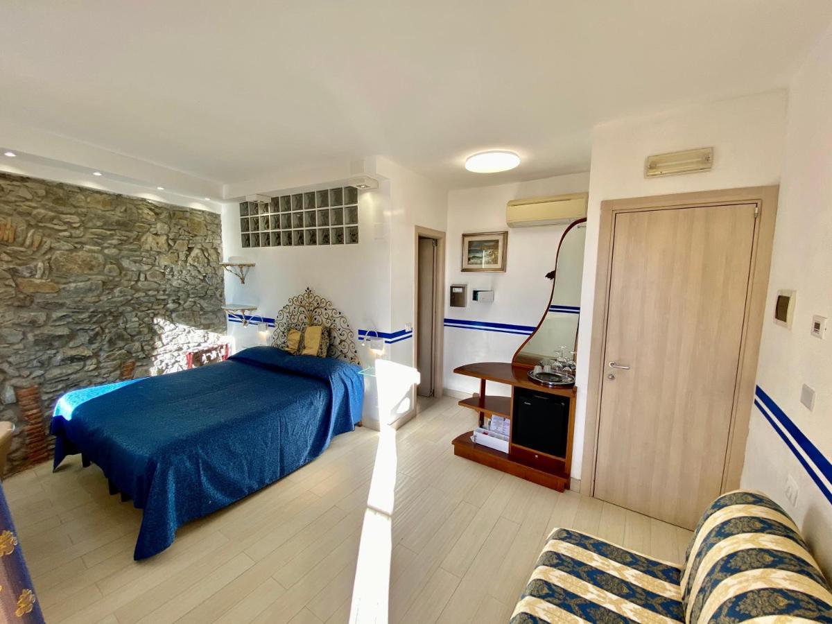 Giovanni Rooms Manarola Exterior photo