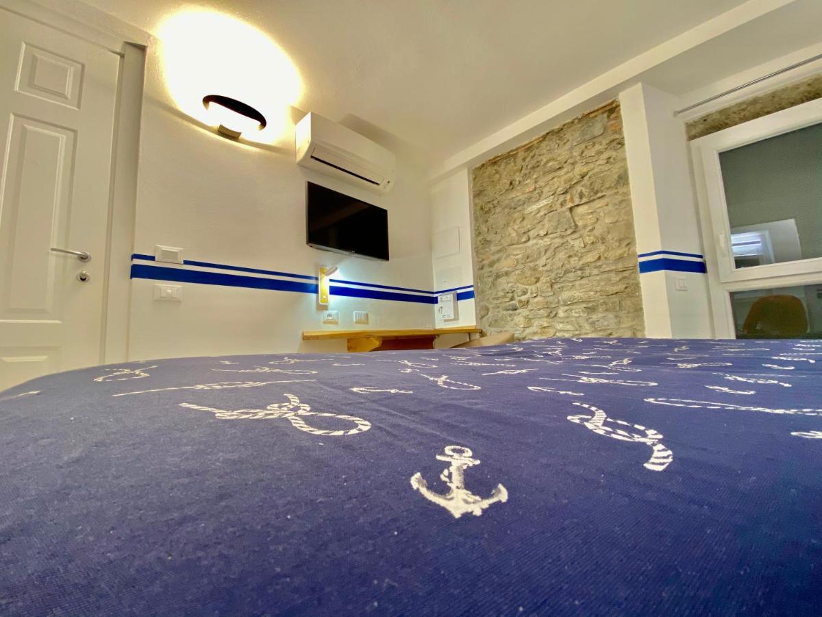 Giovanni Rooms Manarola Exterior photo