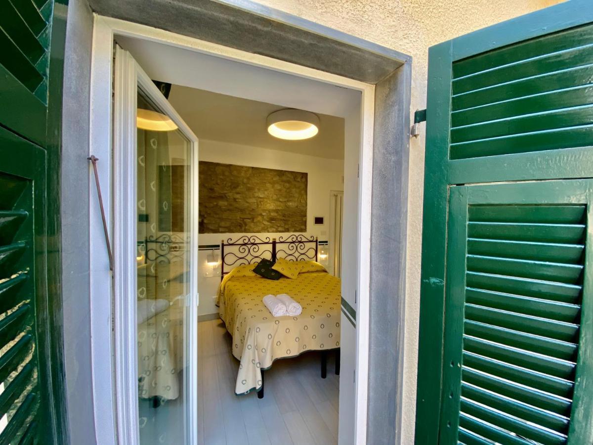 Giovanni Rooms Manarola Exterior photo