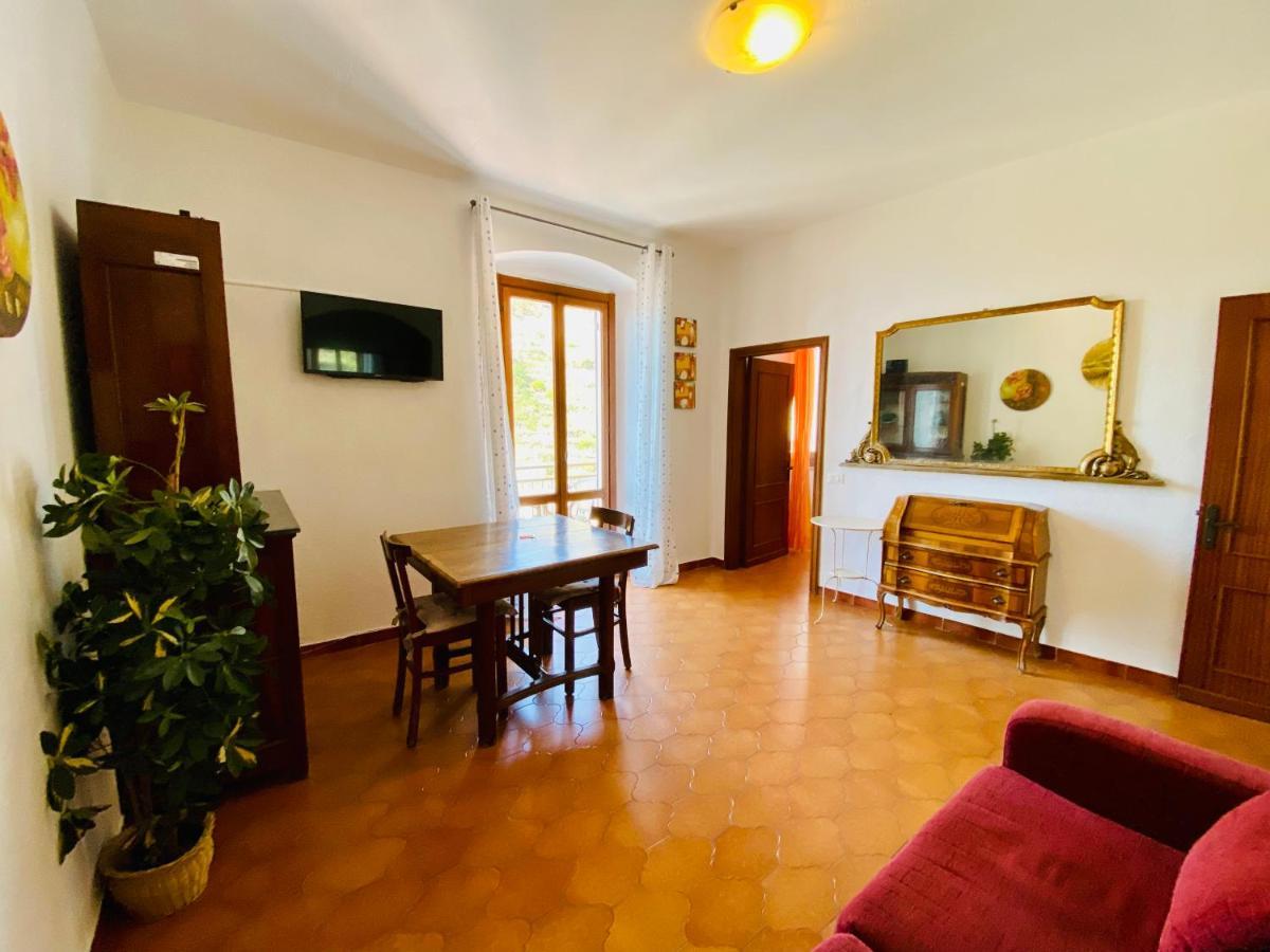 Giovanni Rooms Manarola Exterior photo
